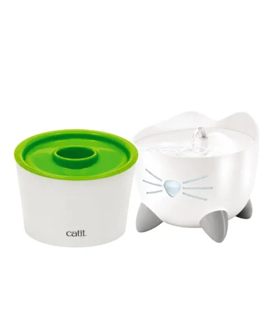Cat feeding station